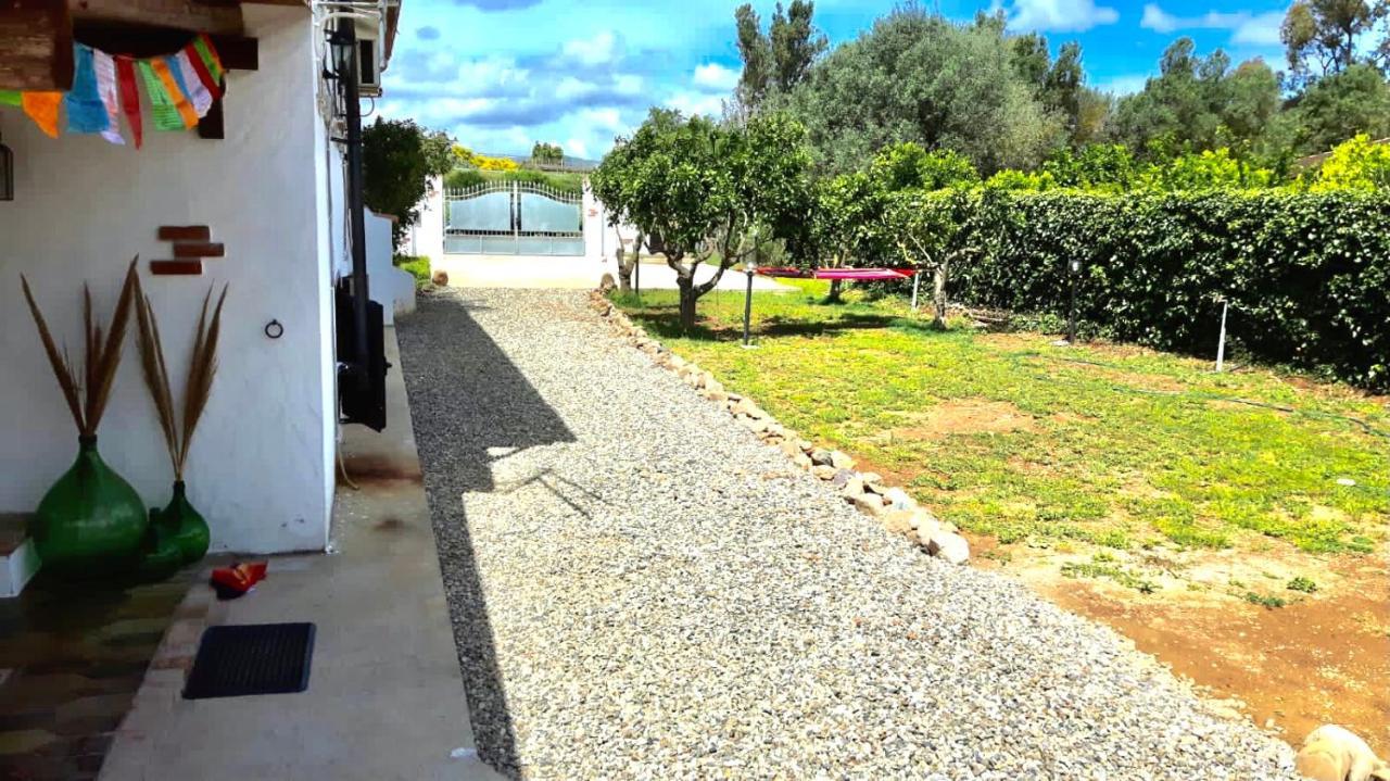 La Maison Blanche Appartement Iglesias Buitenkant foto